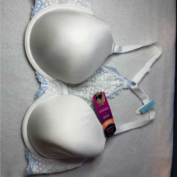 Maidenform Cream Lace Racerback T-Shirt Bra - Picture 3 of 4